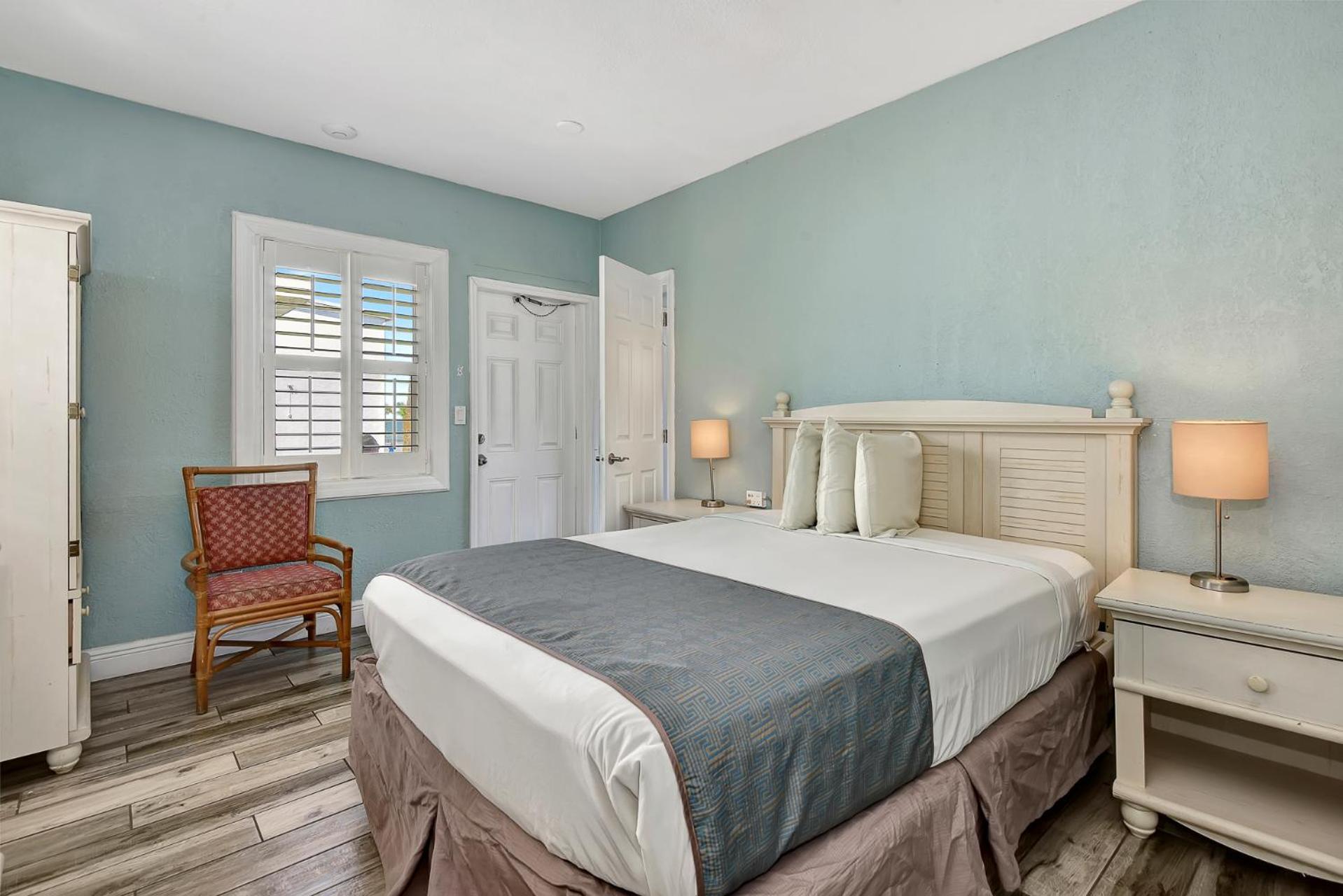 Shoreline Suites & Cabana Cottages - Beachfront دايتونا بيتش المظهر الخارجي الصورة