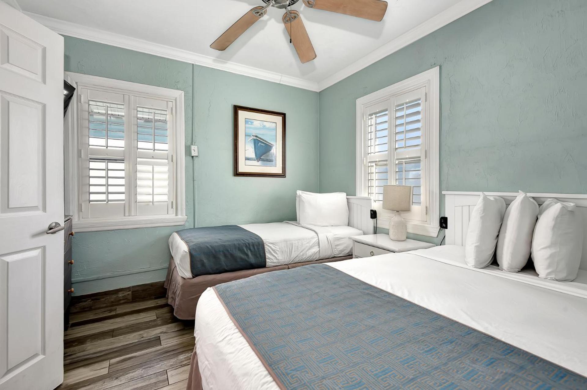 Shoreline Suites & Cabana Cottages - Beachfront دايتونا بيتش المظهر الخارجي الصورة